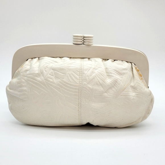 Vintage Eaton small white detailed leather kiss lock closure clutch purse - Picture 5 of 16